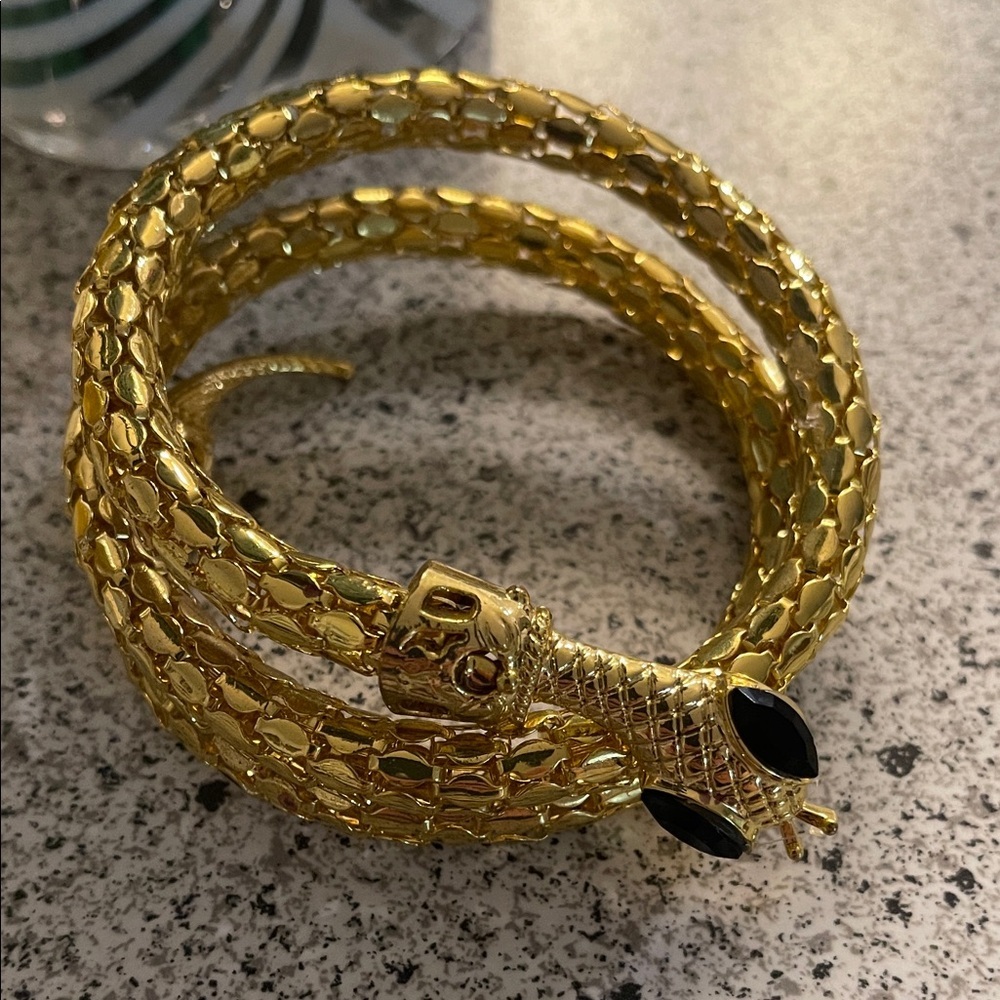 Vintage Gold Snake Design Reptile Bracelet - Picture 3 of 3
